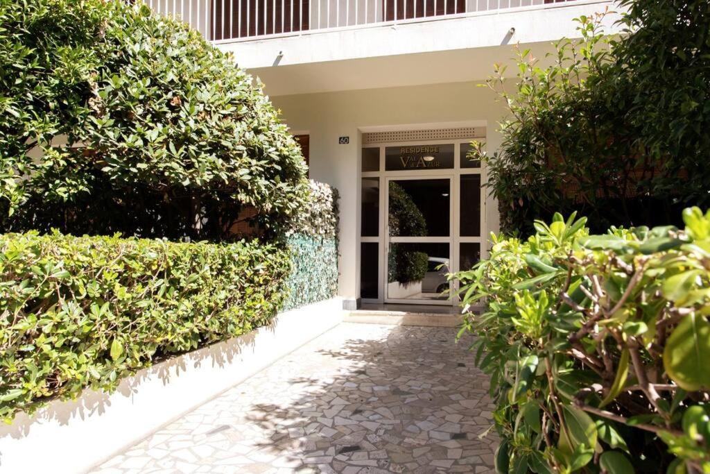 Apartamento L36 Sea View Terrace 10Min Walking To Sea/Parking & Ac Niza Exterior foto